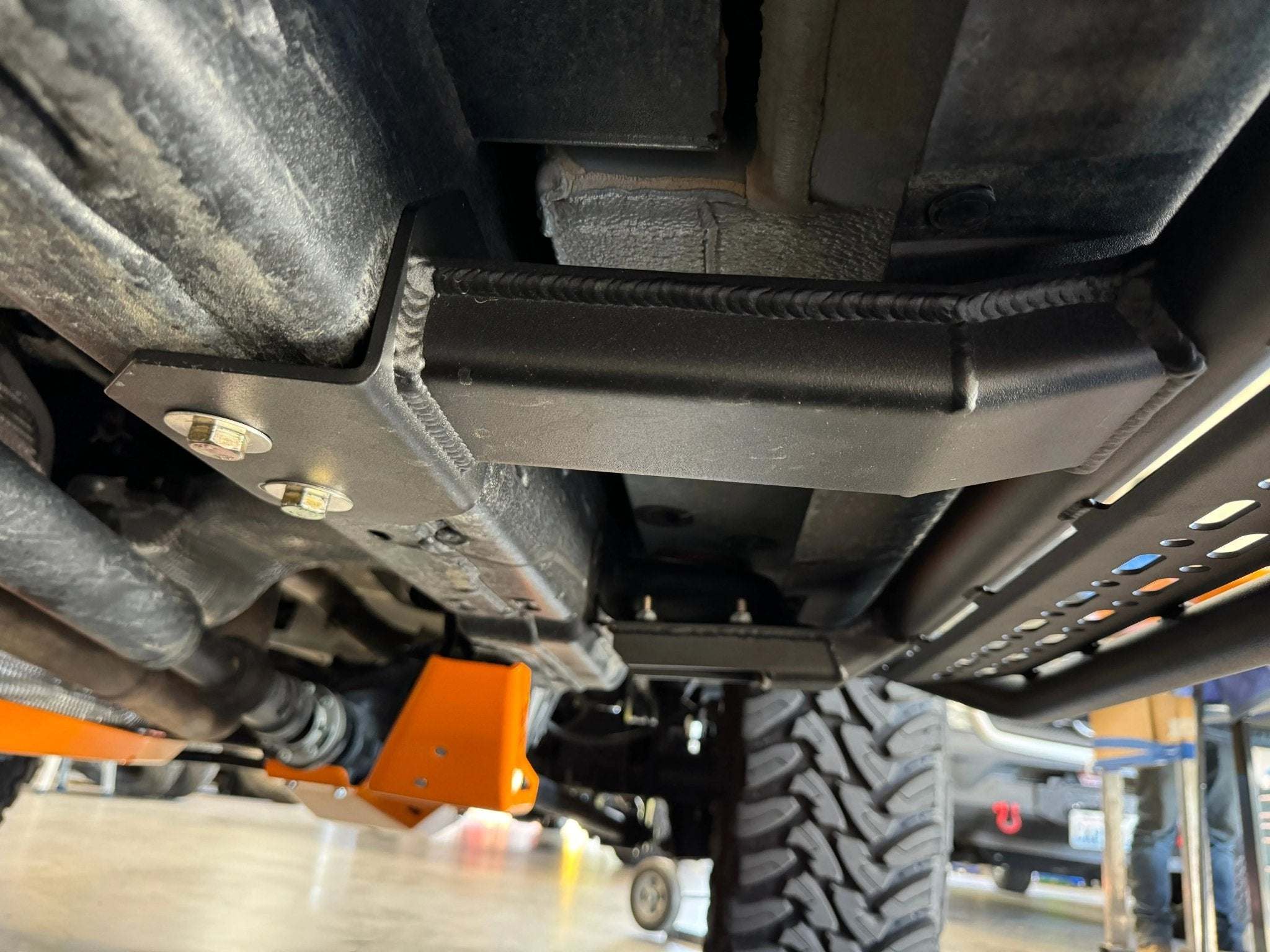 Grenadier Side Steps / Rock Sliders : Tubular - Image 12