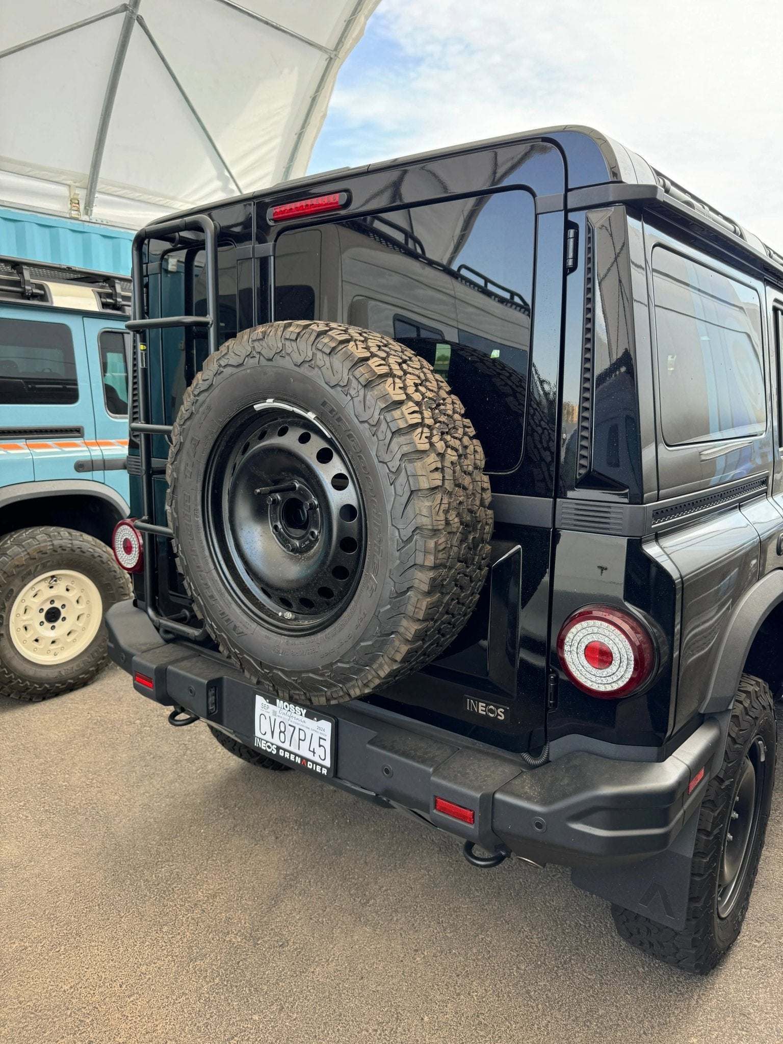 Grenadier Tire Relocation Bracket - Image 7