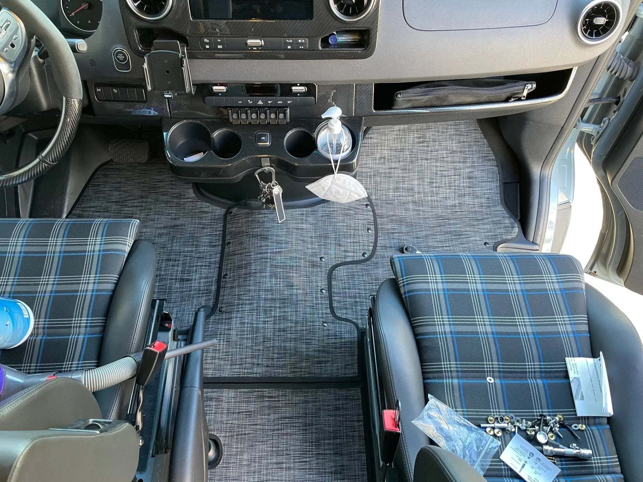 Sprinter Floor Mats : Front (2019+) - Image 3