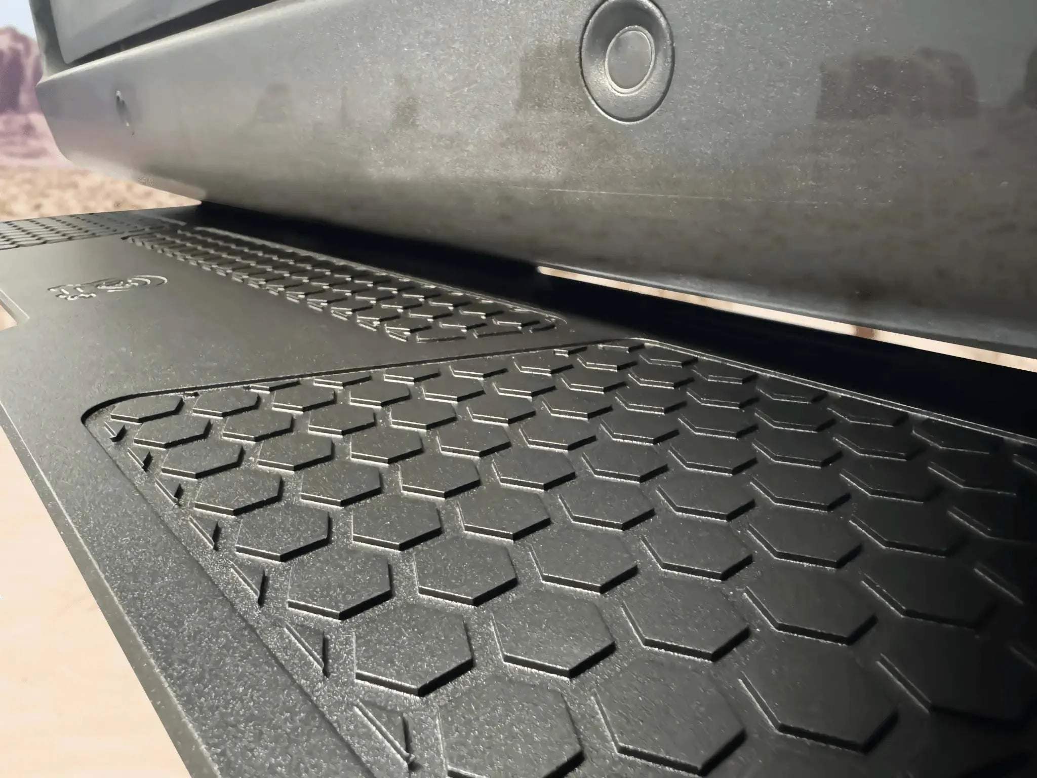 Sprinter Hitch Step : Aluminum - Image 4