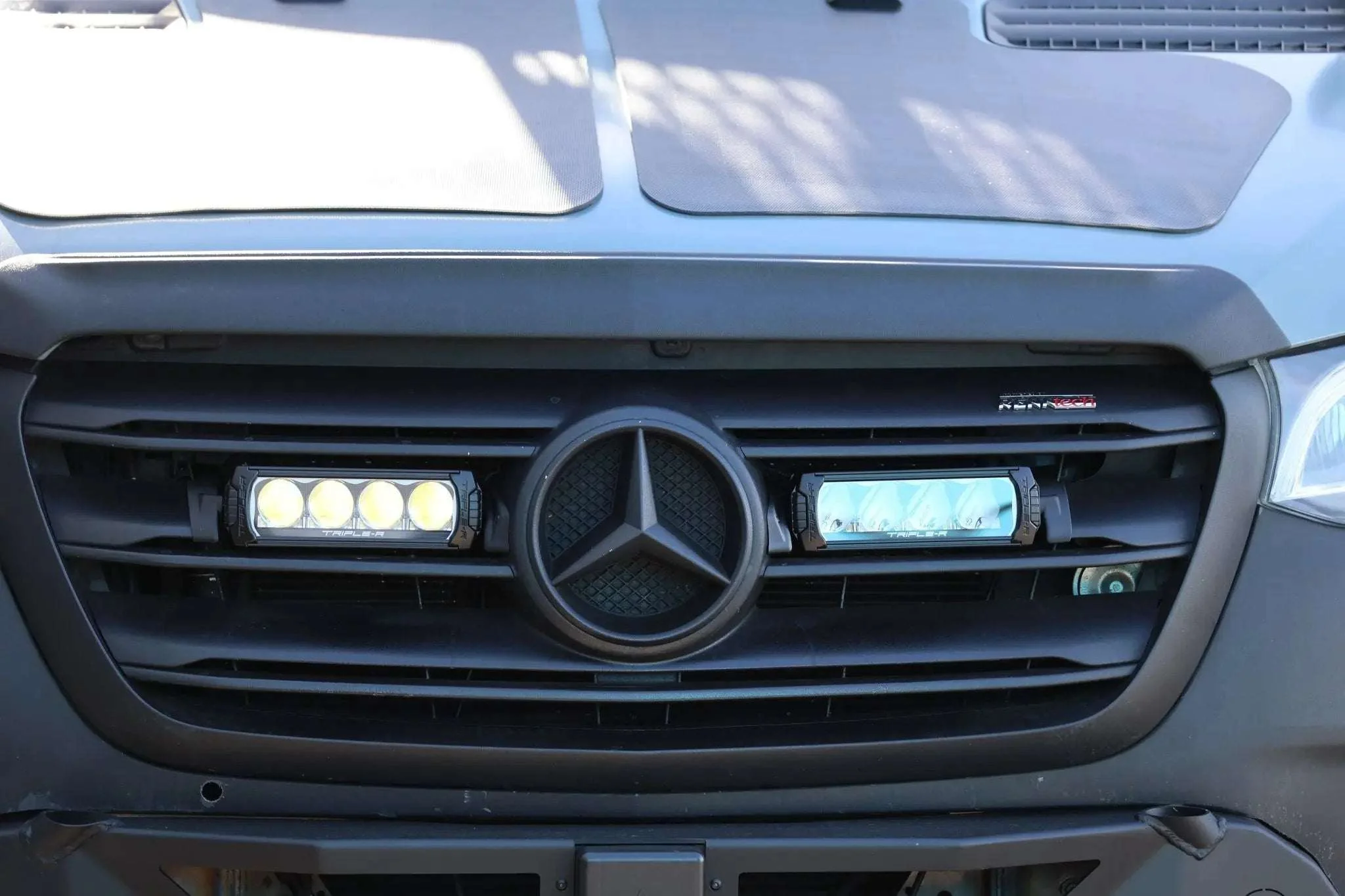 Sprinter Grille Light Kit - Image 6