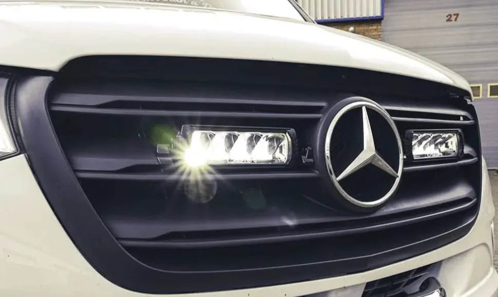 Sprinter Grille Light Kit - Image 9