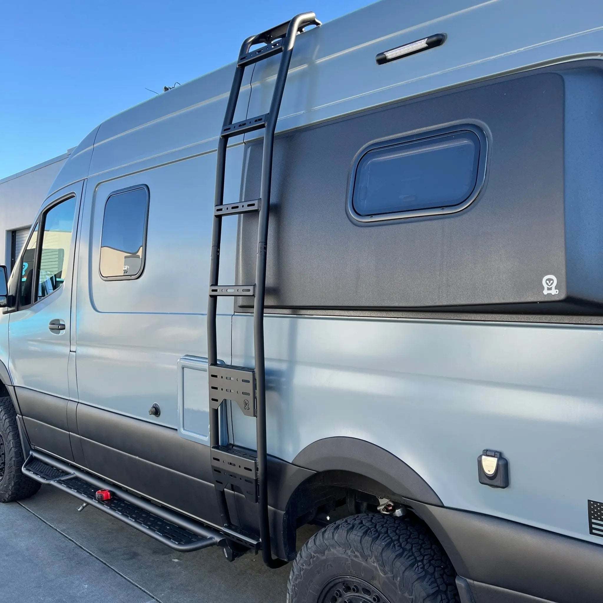 Sprinter Side Ladder : Explorer - Image 18