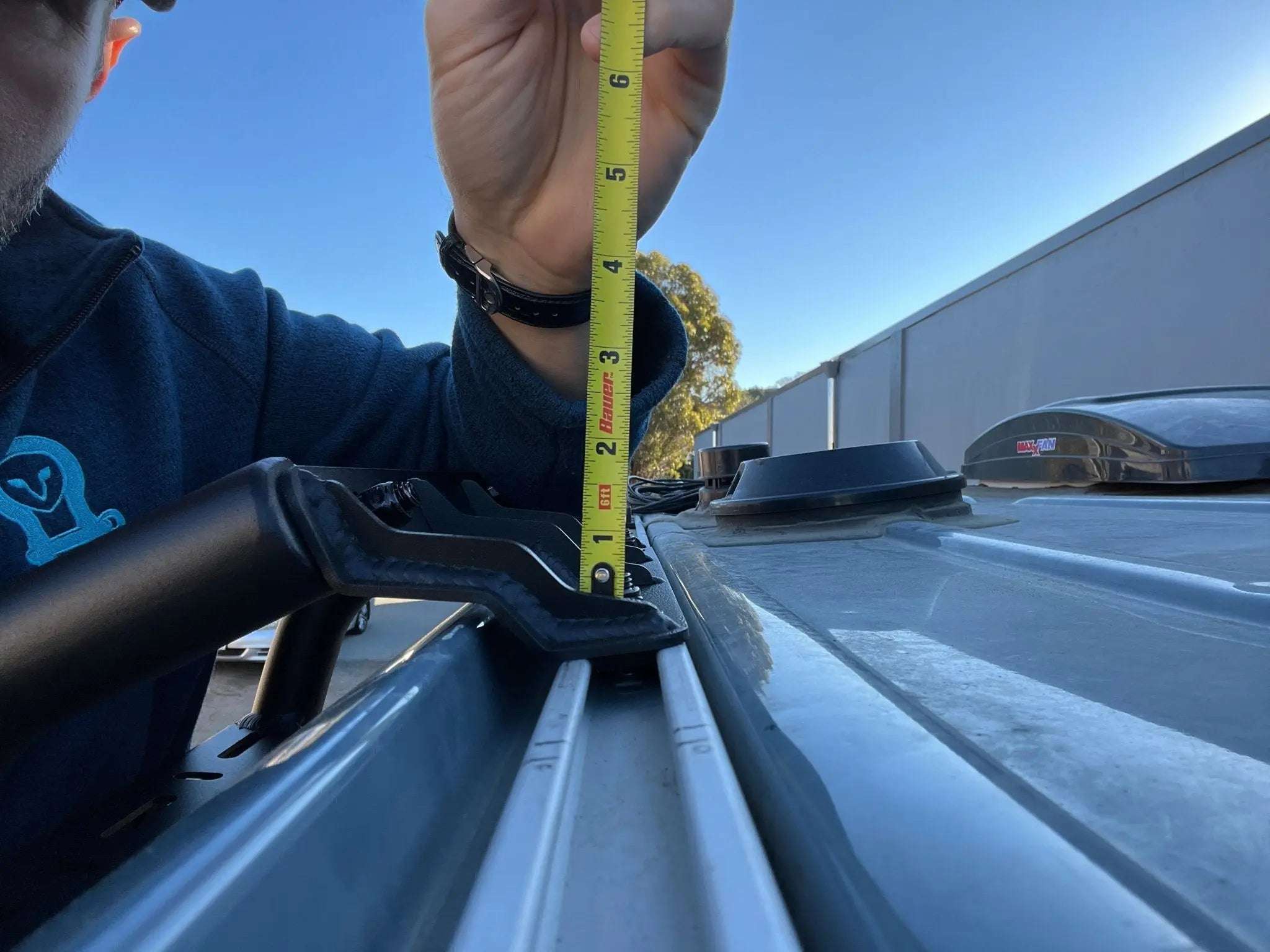 Sprinter Side Ladder : Explorer - Image 19